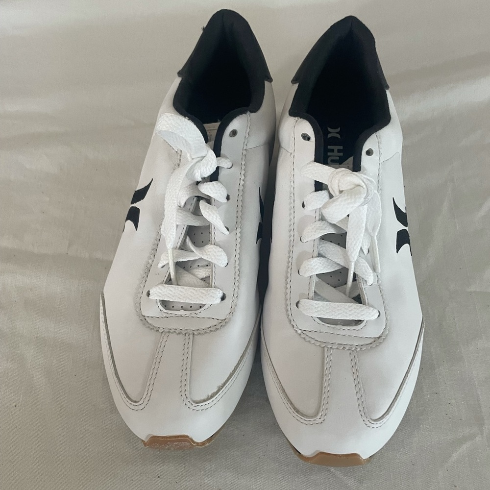 HURLEY Shoes Women’s size 7